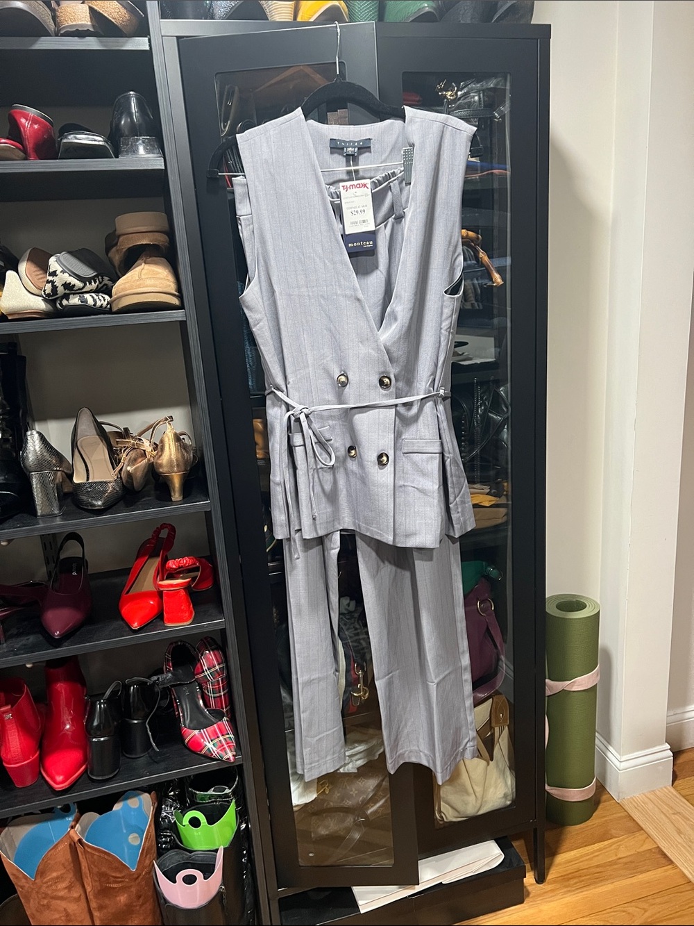 Monteau Light Gray Sleeveless Double-Breasted Vest with Matching Pants